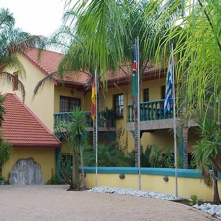 Makalani Hotel ツメブ エクステリア 写真